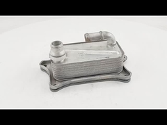 06E117021J nguyên bản Máy làm mát dầu nhôm Phụ tùng động cơ xe hơi cho C7 3.0T