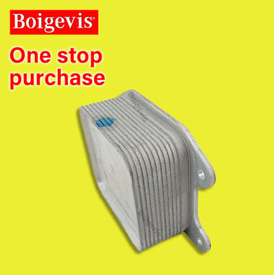 06D117021 C6 2.0T Máy làm mát dầu động cơ Phụ tùng động cơ Phụ tùng động cơ